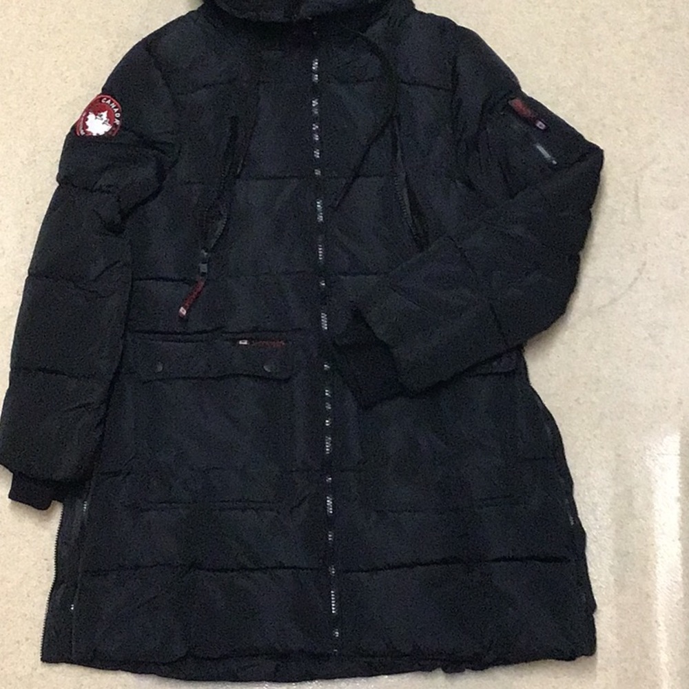 “New” Canada Weather Gear (Hooded Puffer)